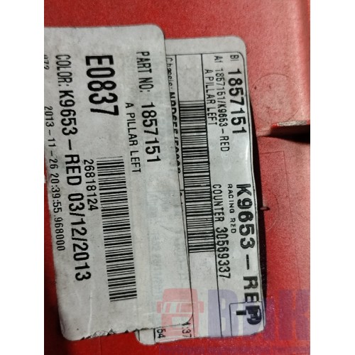 Накладка стойки лобового стекла DAF 105 015999 LH деф. (624)-3