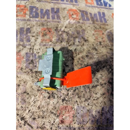 Реостат отопителя (печки) DAF 105 015999 (627)-3