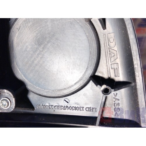 Дефлектор салона DAF 105 015999 RH (524)-2