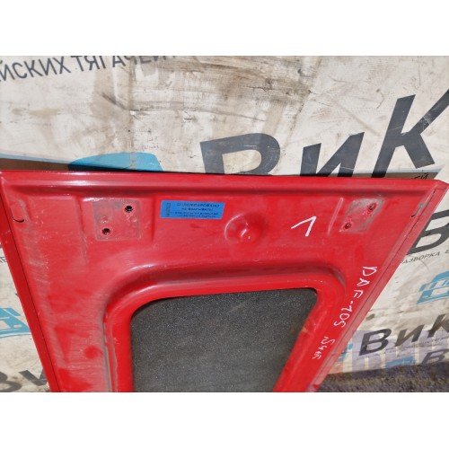 Крышка инструментального ящика DAF 105 015999 LH с деф. (532)-4