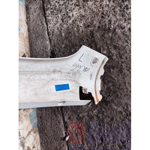 Накладка на стойку лобового стекла MAN TGA у.к. н.к. LH деф. (537)-7