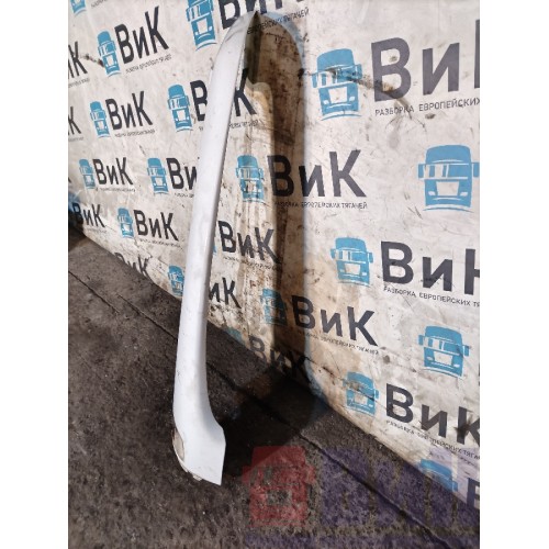 Накладка внешняя (наружняя) на лобовое стекло MAN TGA у.к. н.к. деф. RH (536)-3