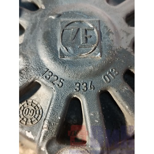 Крышка цилиндра Iveco Stralis 380549 ZF (490)-5