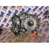 Крышка КПП Iveco Stralis 380549 ZF передняя с насосом (476)