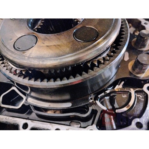 Задняя крышка КПП Iveco Stralis 380549 ZF в сборе с водило (474)-9