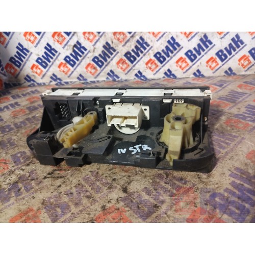 Блок управления климат-контролем Iveco stralis 240542 (556)-4