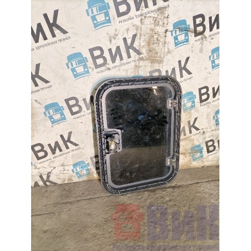 Люк Iveco stralis 240542 электрический (557)-7