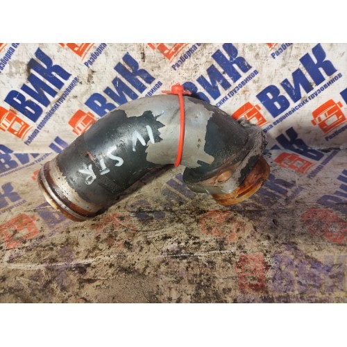 Патрубок угловой теплообменника КПП Iveco Stralis 380549 ZF (452)