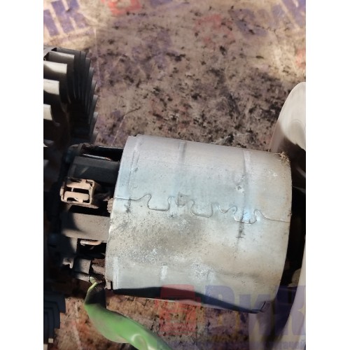 Моторчик отопителя (печки) Iveco Stralis 240542 (435)-2