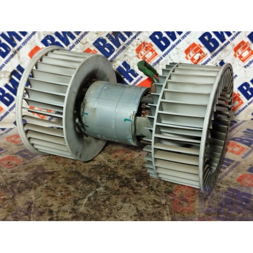 Моторчик отопителя (печки) Iveco Stralis 240542 (435)-4