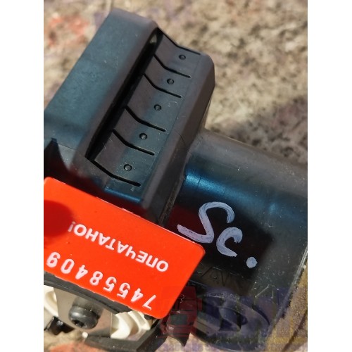 Дефлектор салона Scania Cr19 037773 RH (409)-6