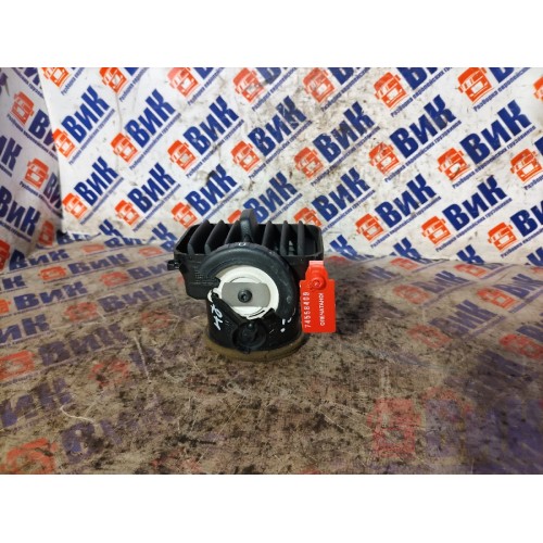 Дефлектор салона Scania Cr19 037773 RH (409)-4