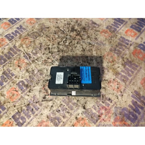 Блок включения света Scania Cr19 037773 LH (564)-5