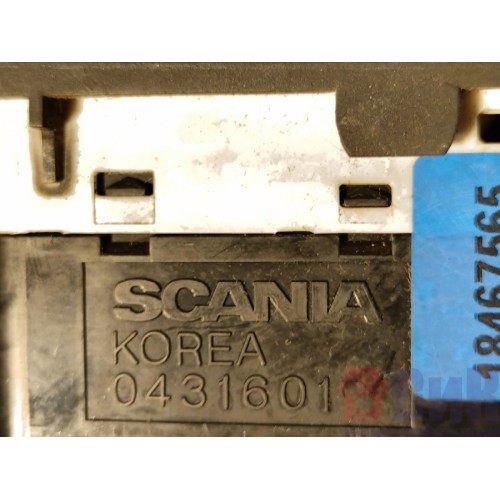 Блок света и аварийки Scania Cr19 037773 (565)-5