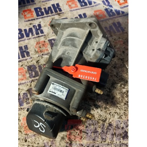 Кран главный тормозной Scania Cr19 037773 (396)-9