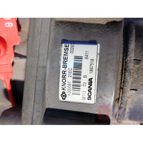 Кран главный тормозной Scania Cr19 037773 (396)-2