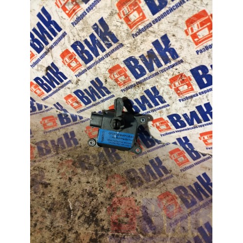 Моторчик заслонки отопителя (сервопривод) Scania Cr19 037773 (572)-2