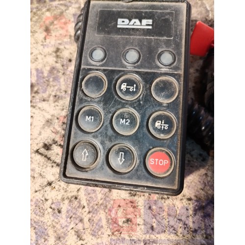 Пульт управления пневмоподвеской DAF 85 CF 532175 Wabco (388)-1