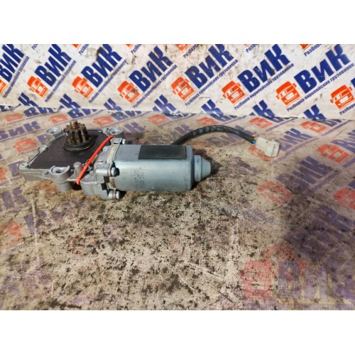 Моторчик стеклоподъемника Scania Cr19 037773 (380)-4