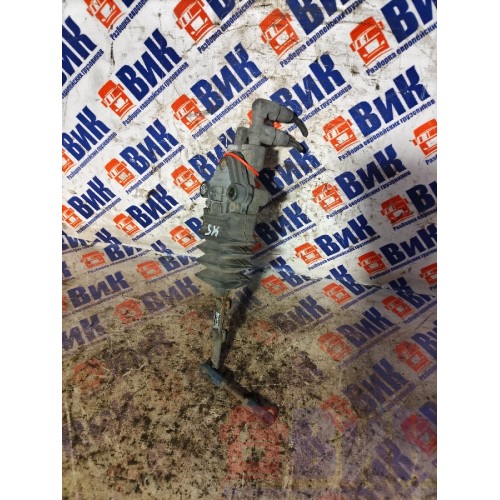 Кран уровня пола кабины Scania Cr19 037773 в сборе с тягой (378)