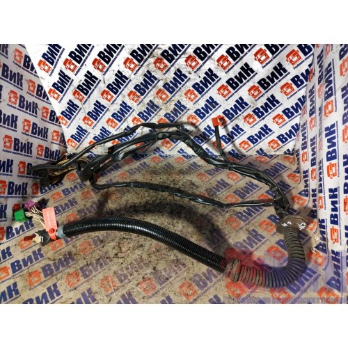 Проводка двери Scania Cr19 037773 LH (371)