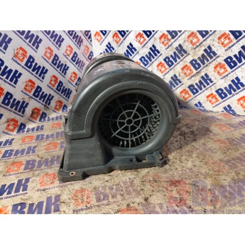 Моторчик отопителя (печки) Scania Cr19 037773 (362)-3