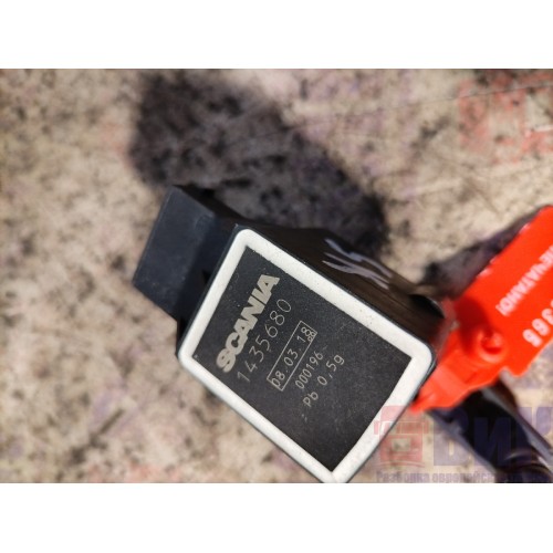 Датчик сцепления Scania Cr19 037773 с тягой (365)-2