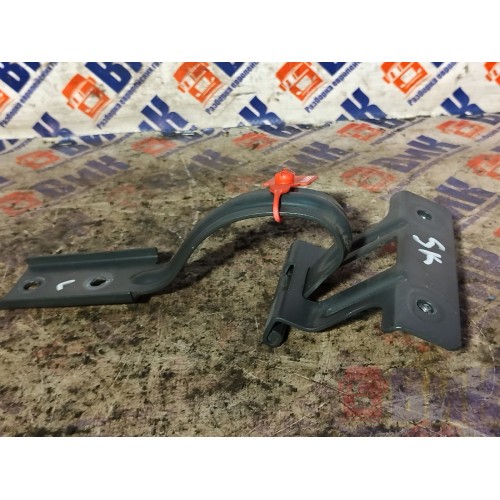 Петля инструментального ящика Scania Cr19 037773 LH (357)-4