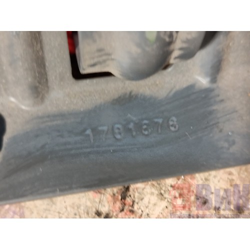 Петля инструментального ящика Scania Cr19 037773 LH (357)-2