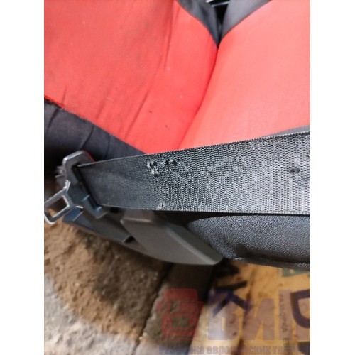 Сиденье водительское Scania Cr19 037773 пневмо (359)-4