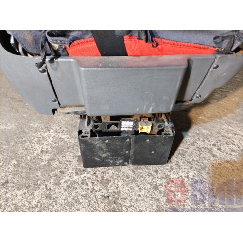 Сиденье водительское Scania Cr19 037773 пневмо (359)-9