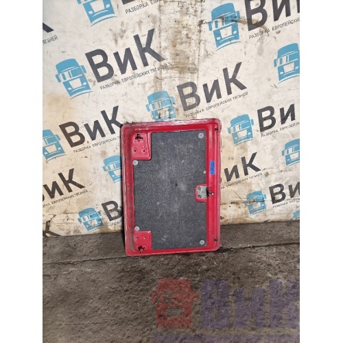 Крышка инструментального ящика Scania Cr19 037773 без петель деф.(590)