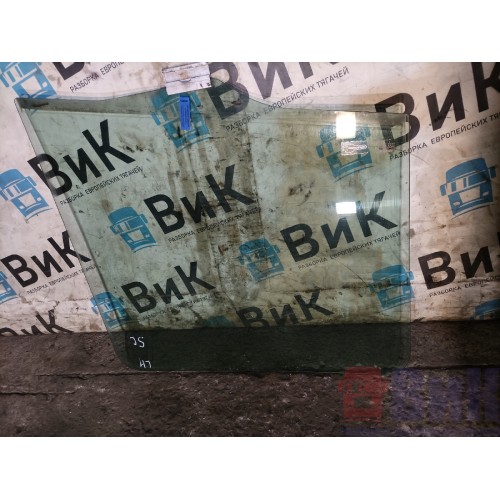 Стекло двери (основное) Scania Cr19 037773 LH (592)