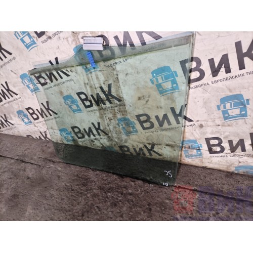 Стекло двери (основное) Scania Cr19 037773 RH (593)-2