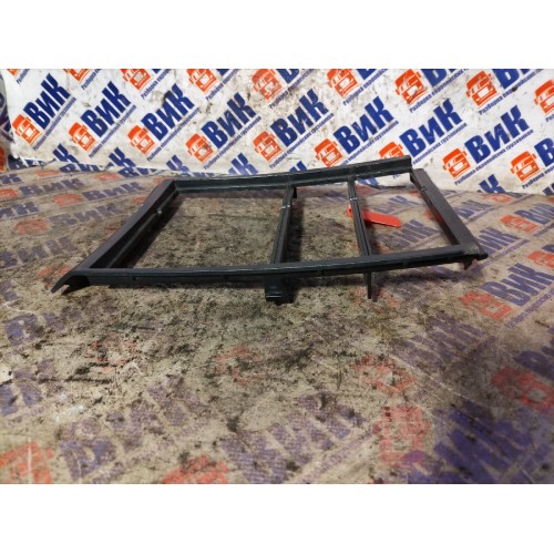 Пластик салона (рамка) Scania Cr19 037773 (348)-1