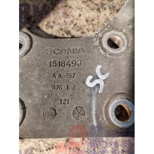 Кронштейн задней подушки кабины Scania Cr19 037773 (346)-2