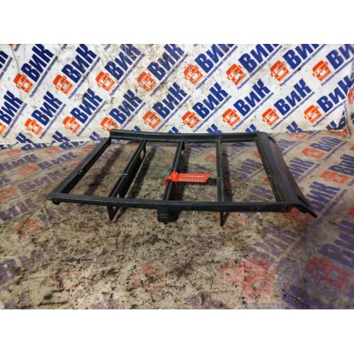 Пластик салона (рамка) Scania Cr19 037773 деф. (339)-2