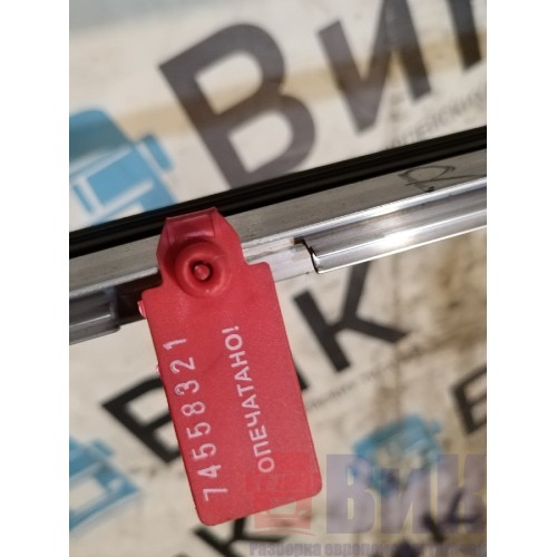 Рамка стекла двери Scania Cr19 037773 RH (321)-1