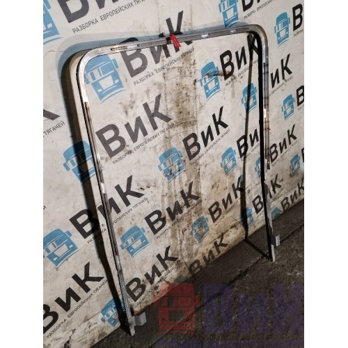 Рамка стекла двери Scania Cr19 037773 RH (321)-5