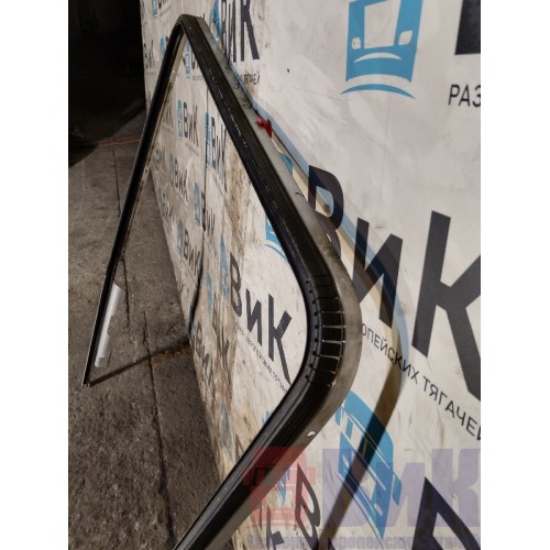 Рамка стекла двери Scania Cr19 037773 RH (321)-6