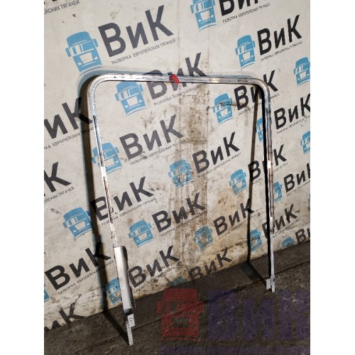 Рамка стекла двери Scania Cr19 037773 LH (335)-5