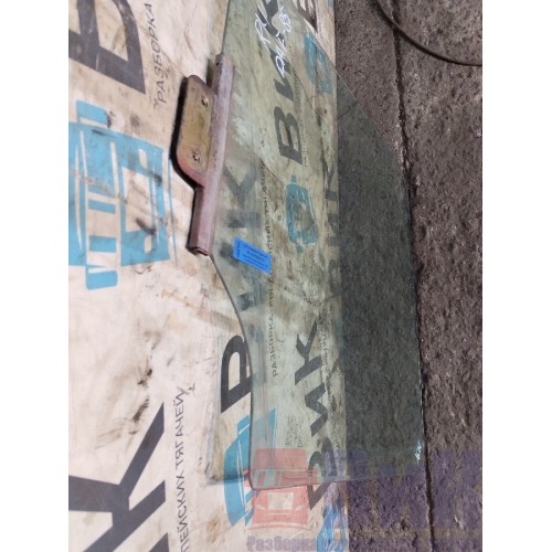 Стекло двери (основное) DAF 85 CF 532175 RH (604)-3