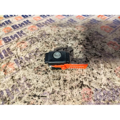 Замочек бардачка DAF 85 CF 532175 (288)