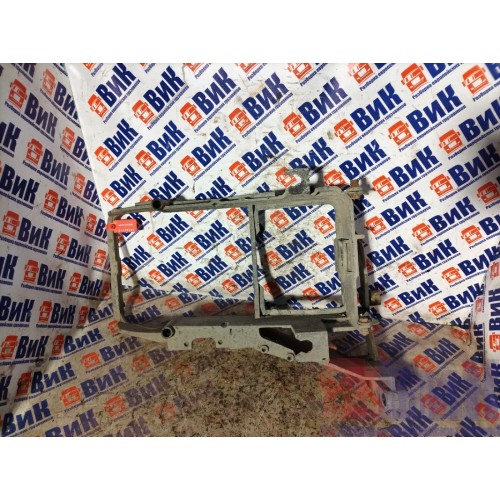 Кронштейн фары DAF 85 CF 532175 RH (172)-1