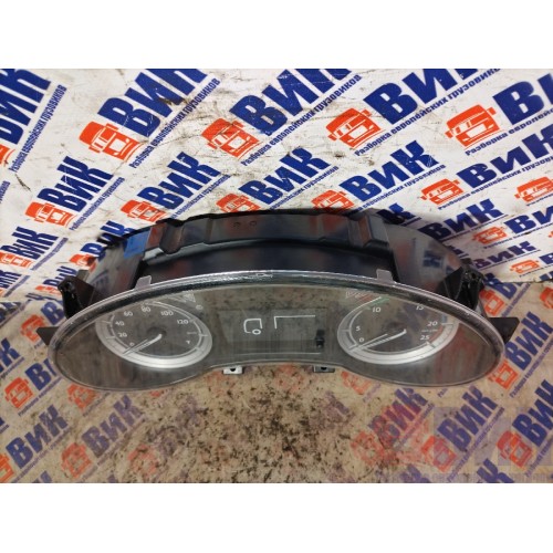 Панель приборов DAF 106 049232 (618)-4