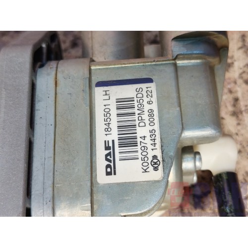 Кран ручного тормоза DAF 106 049232 деф. (318)-3