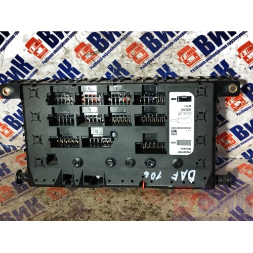 Блок предохранителей DAF 106 049232 (317)-3