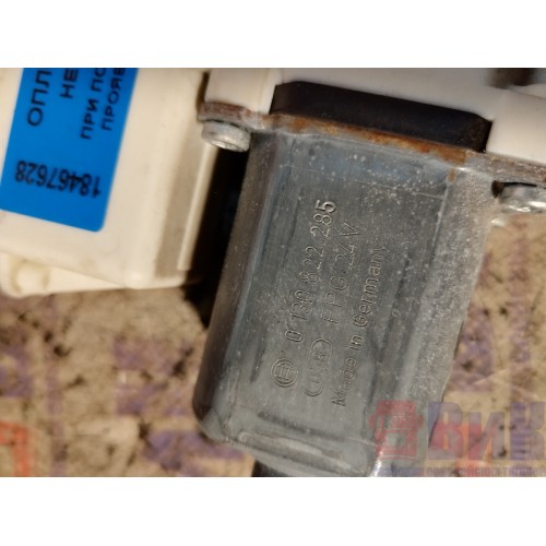 Моторчик стеклоподъемника DAF 106 049232 LH (628)-4