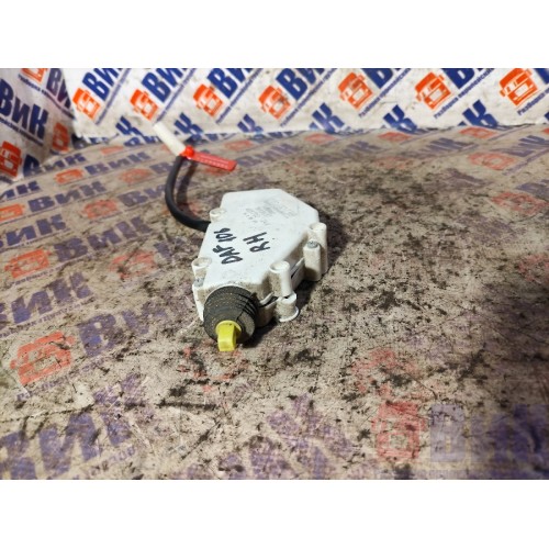 Доводчик замка двери DAF 106 049232 (211)-2