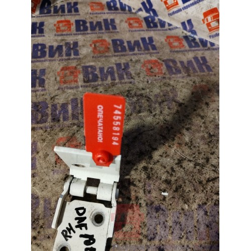 Петля инструментального ящика DAF 106 049232 RH (194)-3